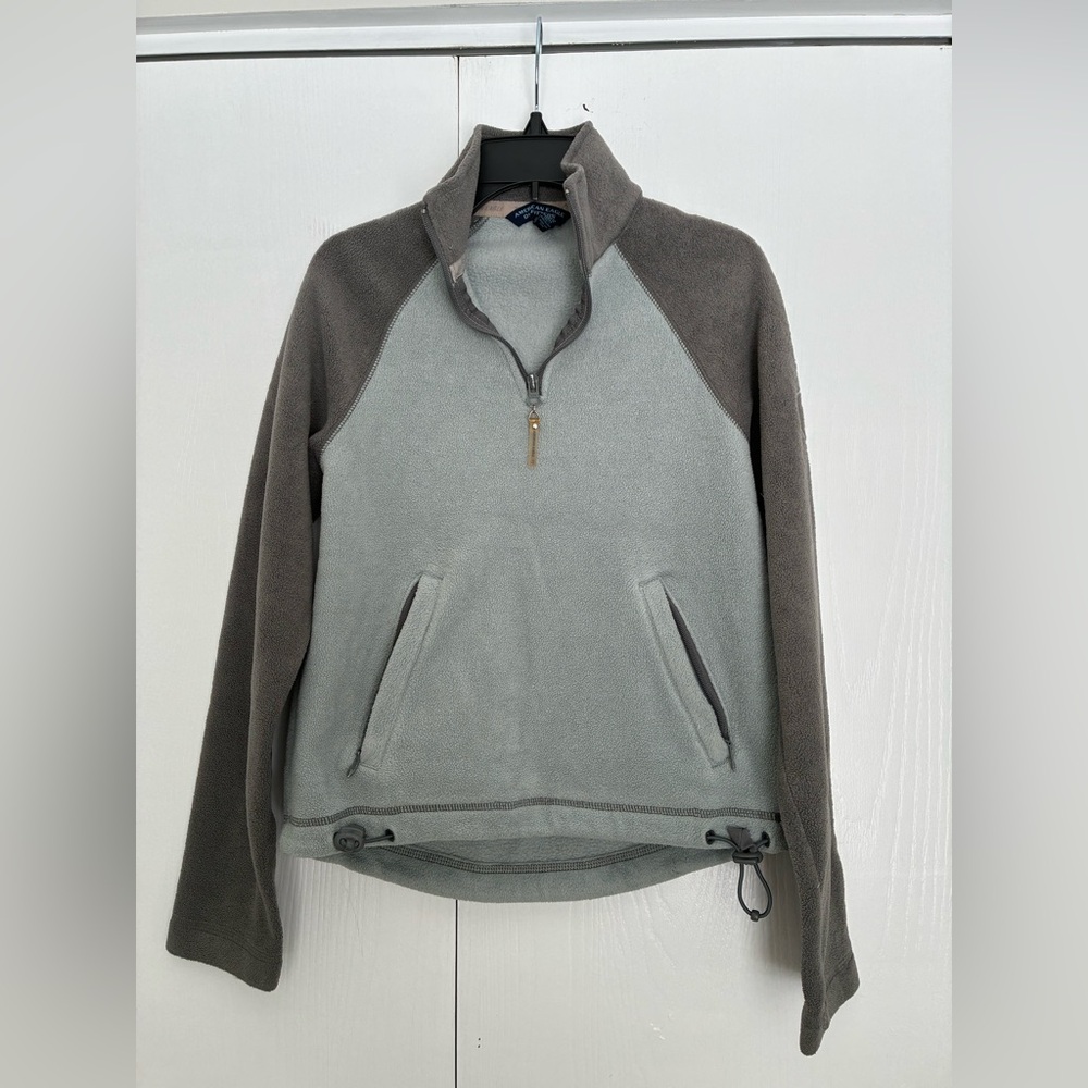 American Eagle Outfitters Gray Zip-UpFleece Sweater Raglan Shoulder Size Small